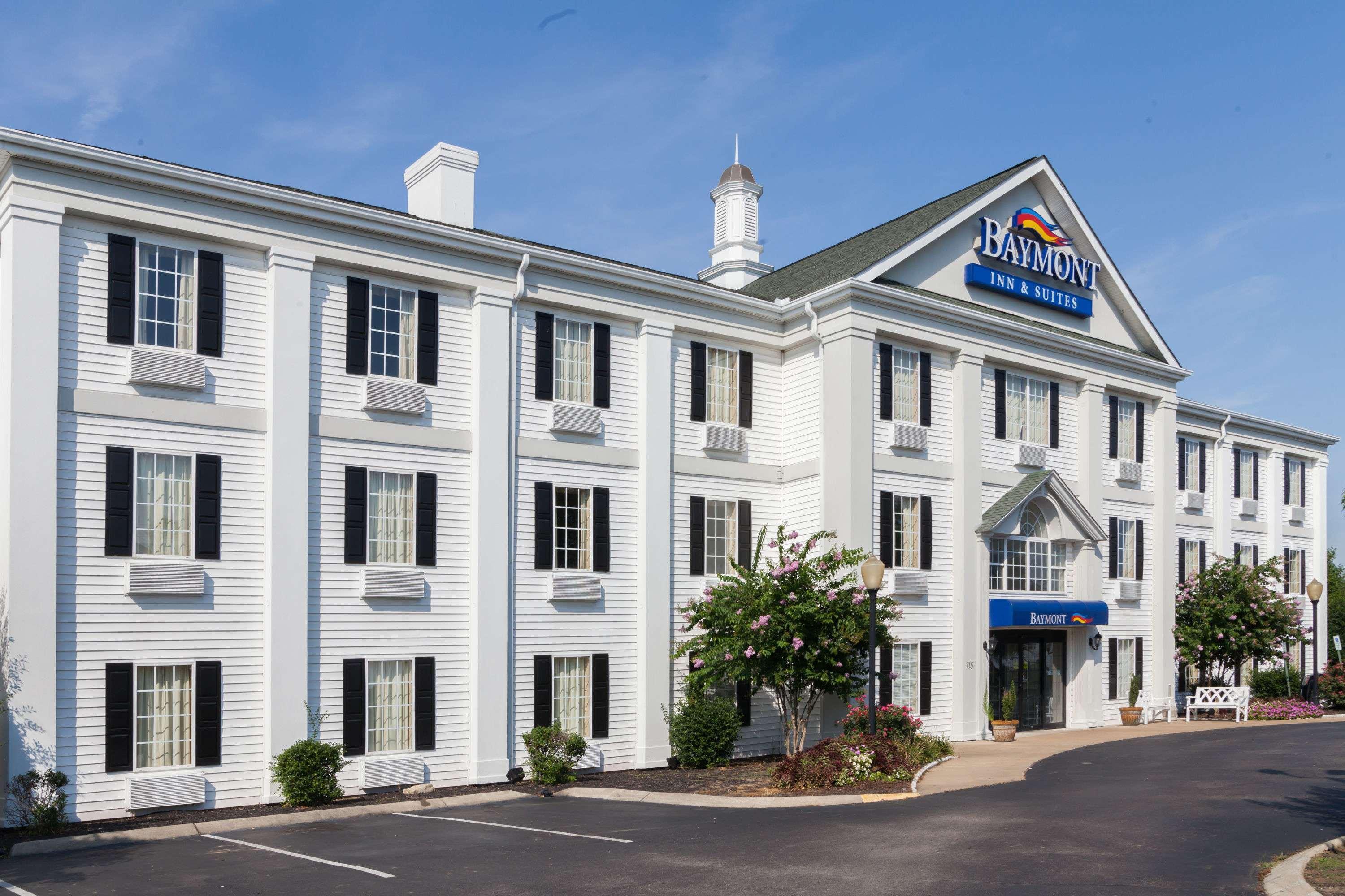 Hotel Baymont By Wyndham Columbia Maury Esterno foto